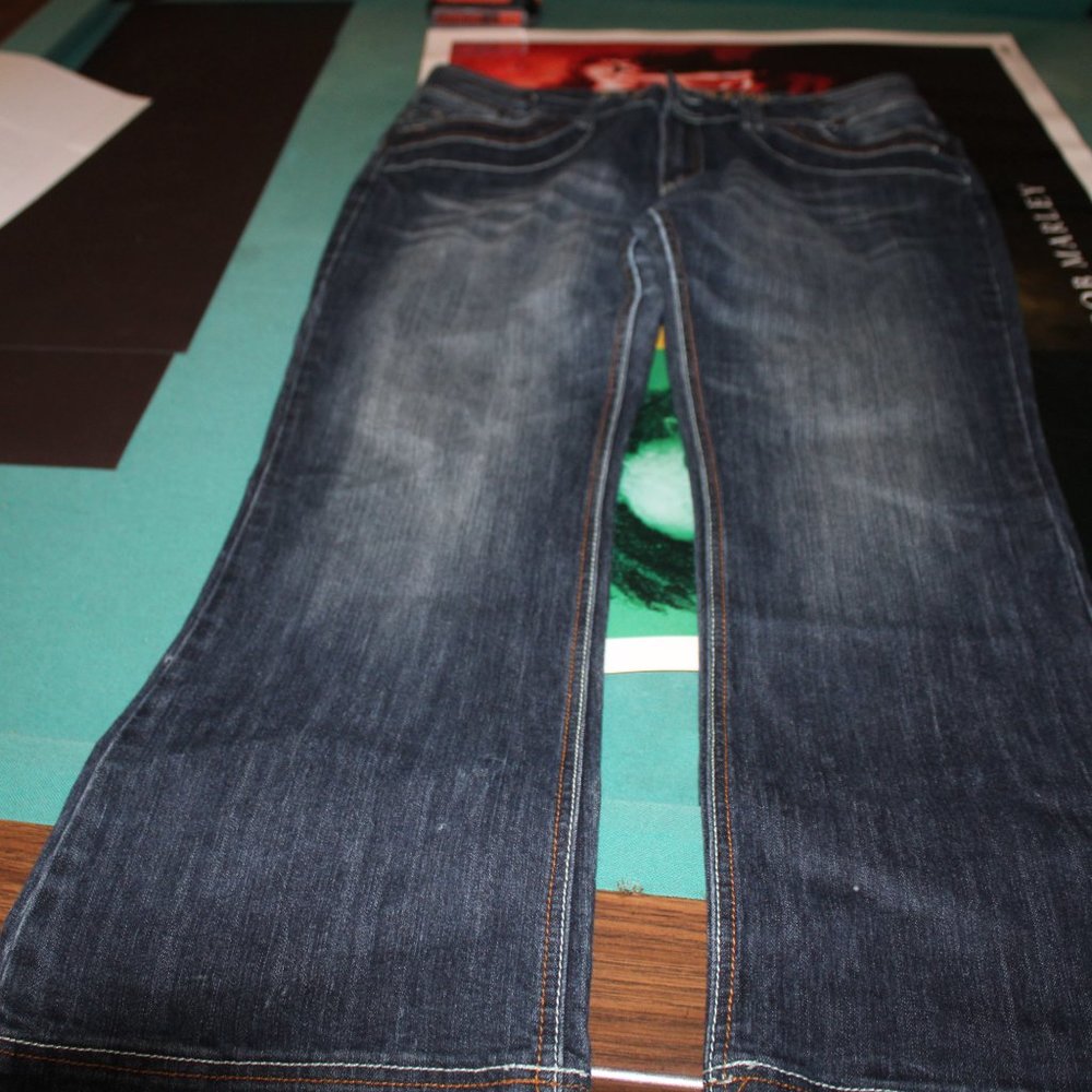 Jeans - Picture 3 of 5